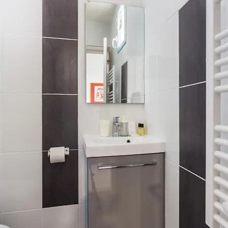 Cozy -2p- Next To Paris Apartment